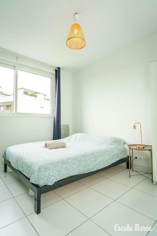 Escale-Marne Fr - 202 - Free Parking - Free Luggage Storage - All Equipped - Linen Included - Washing Machine - 10Mn Walk Metro 8 - Rer A - Panoramic View - From 1 To 14 Guests Maisons-Alfort Oda fotoğraf